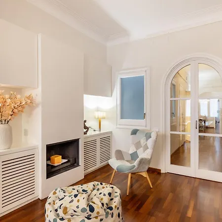 Apartment Large & Beautiful 4min From Passeig De Gracia Barcelona