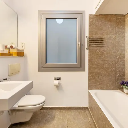 Apartment Large & Beautiful 4min From Passeig De Gracia