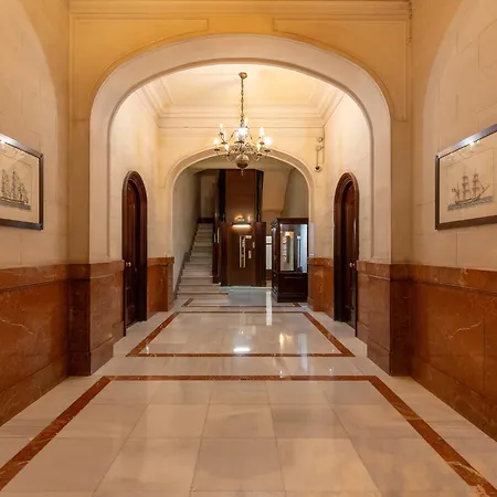 Large & Beautiful 4min From Passeig De Gracia Apartment